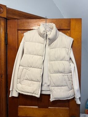 Women's Cream Quilted Puffer Vest & LS Layering Piece
